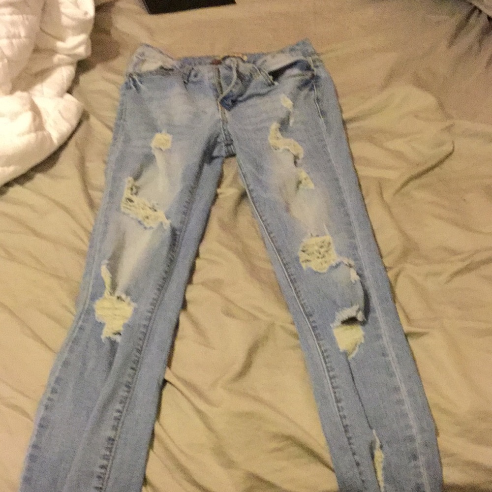 Ripped light jeans